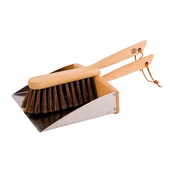 Dustpan and hand broom